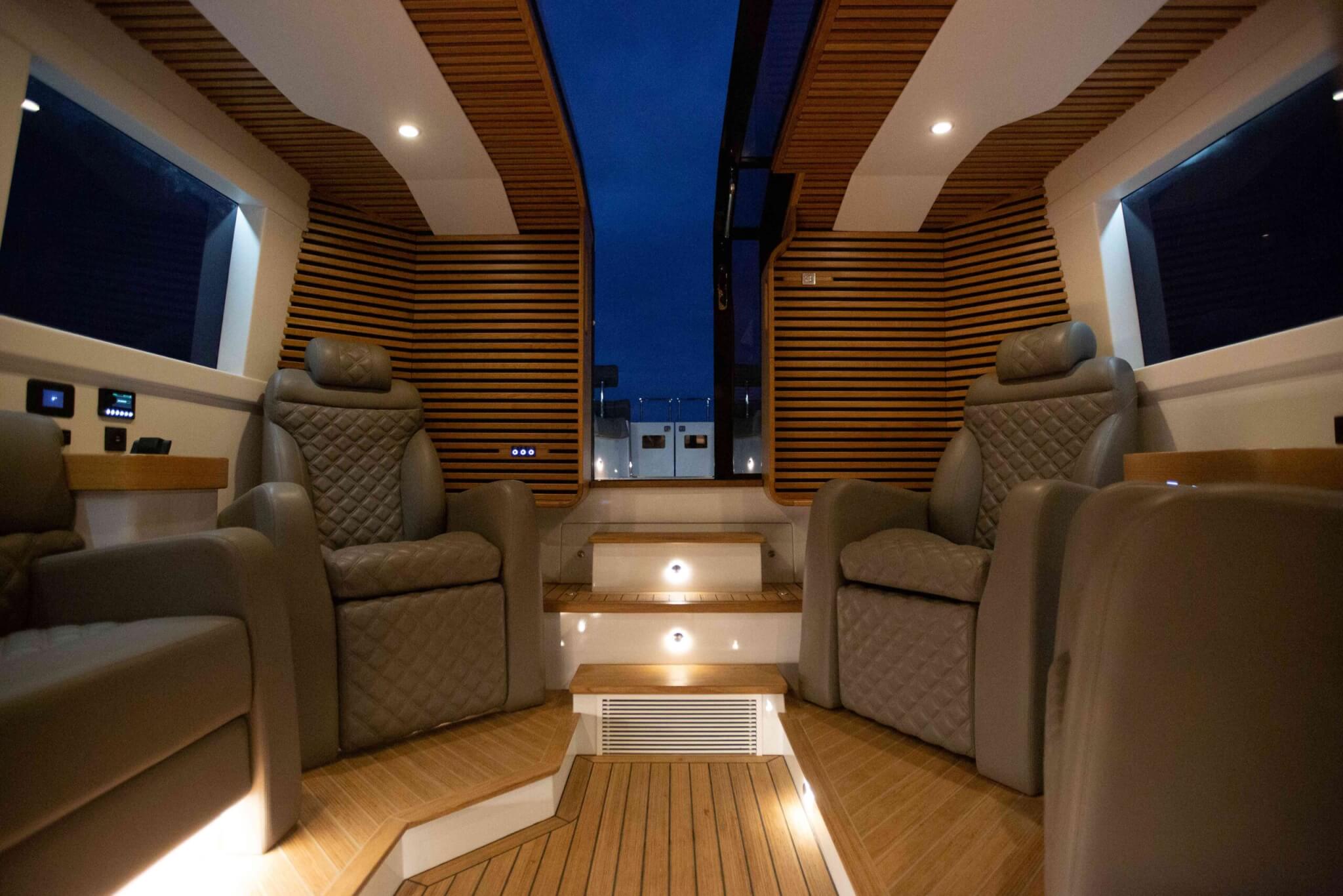 13m Limousine Tender 1 – Image Credit Cockwells