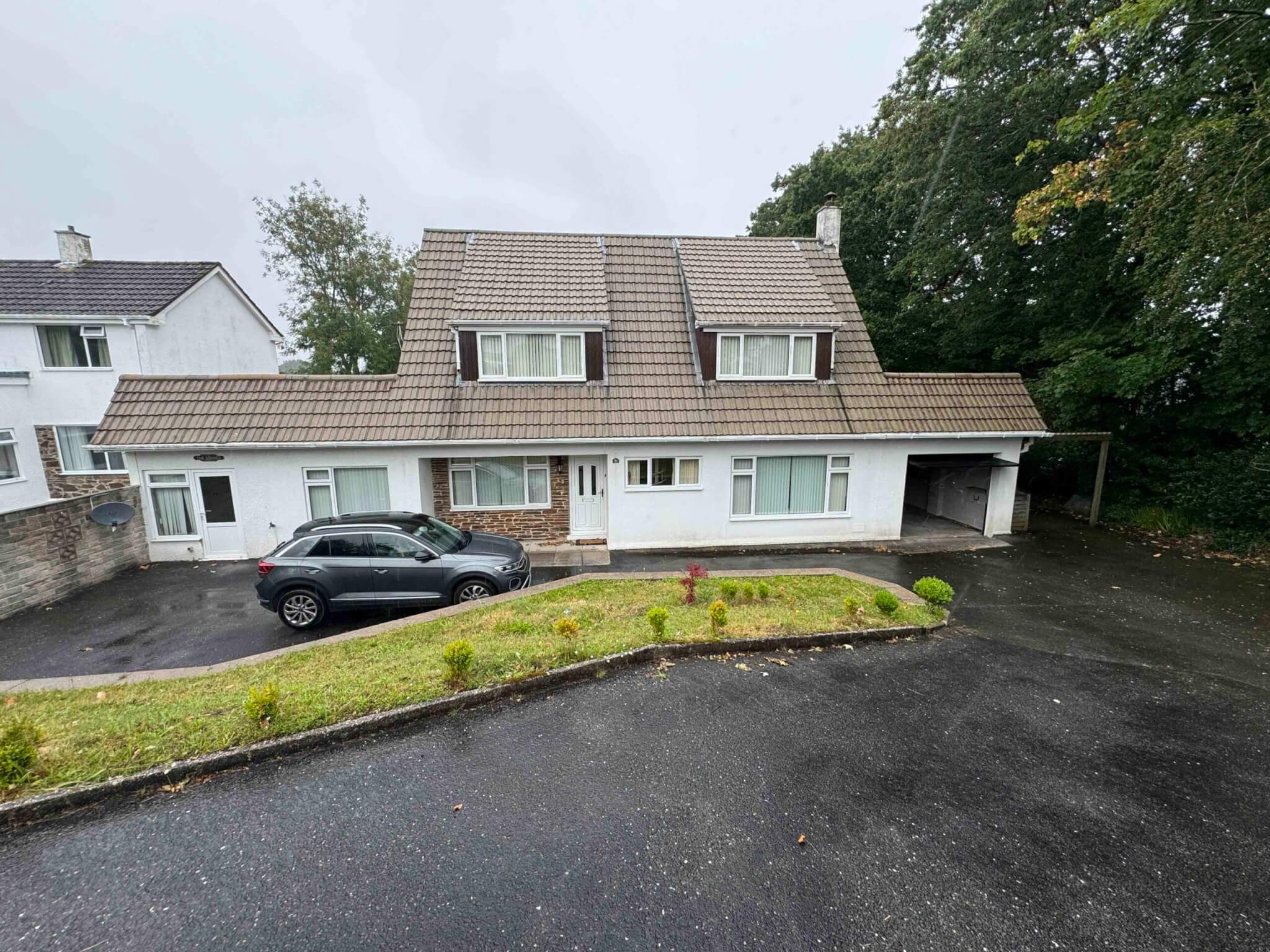 UNDER HAMMER – Beach Road, St Austell