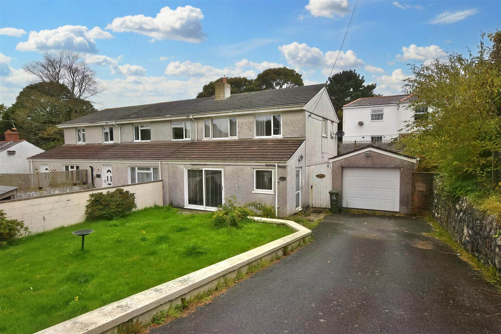 UNDER HAMMER – Kernou, Redruth