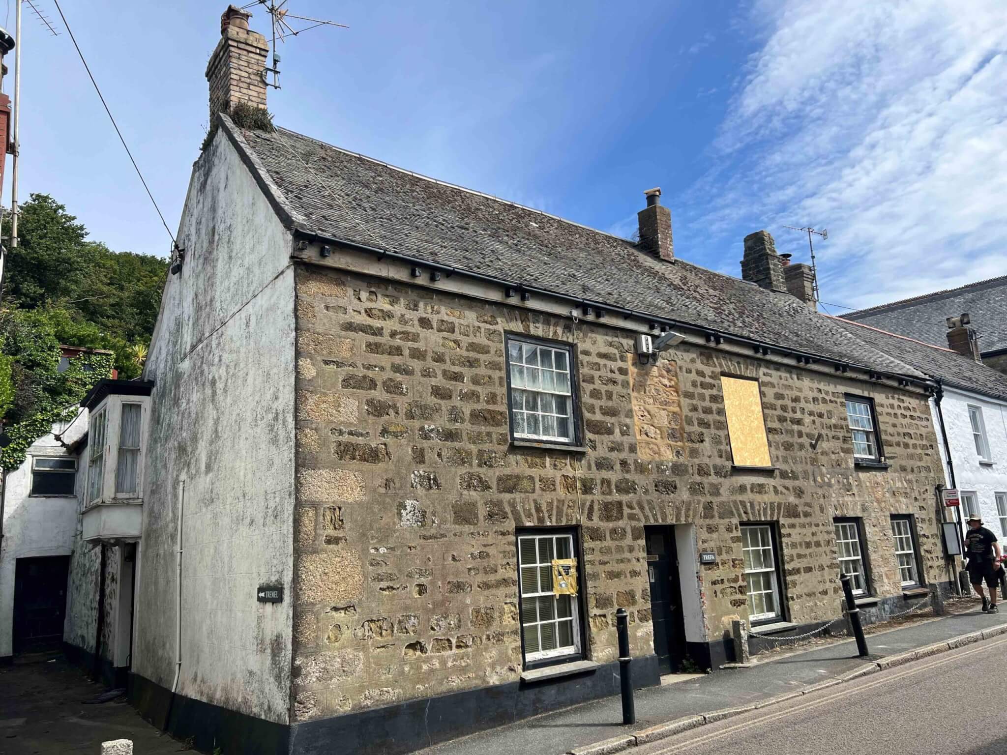 UNDER HAMMER – Trefa and Tremel, Marazion