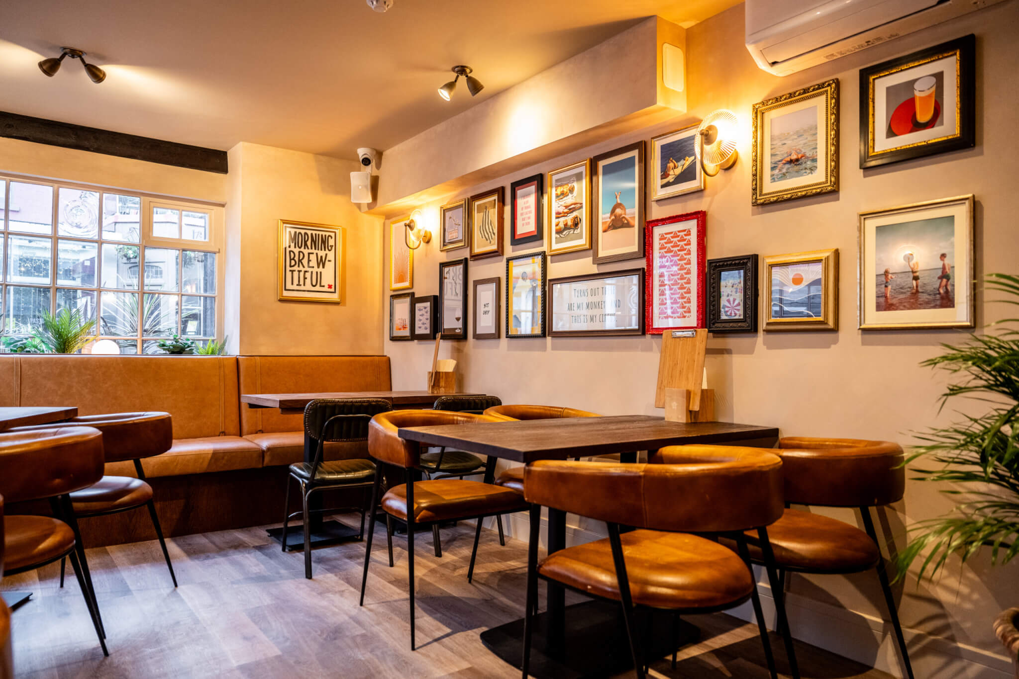 The Stable, Padstow interior – Image Credit_ Meor Studio