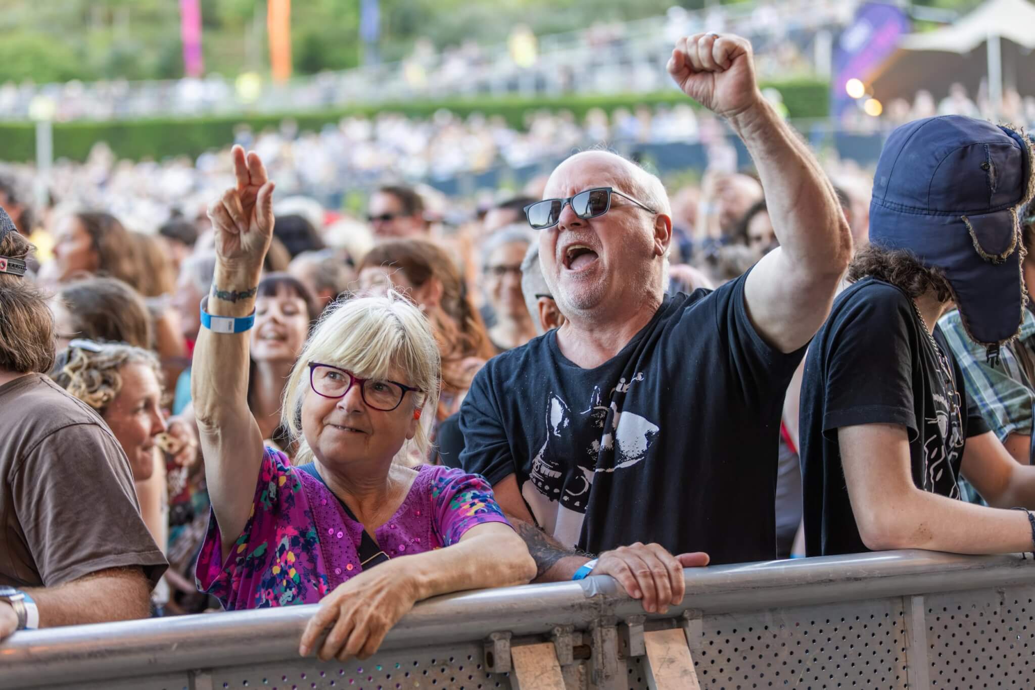 Fans singing along in the crowd during the Pixies' Eden Sessions set (photo Kathryn Nichols)