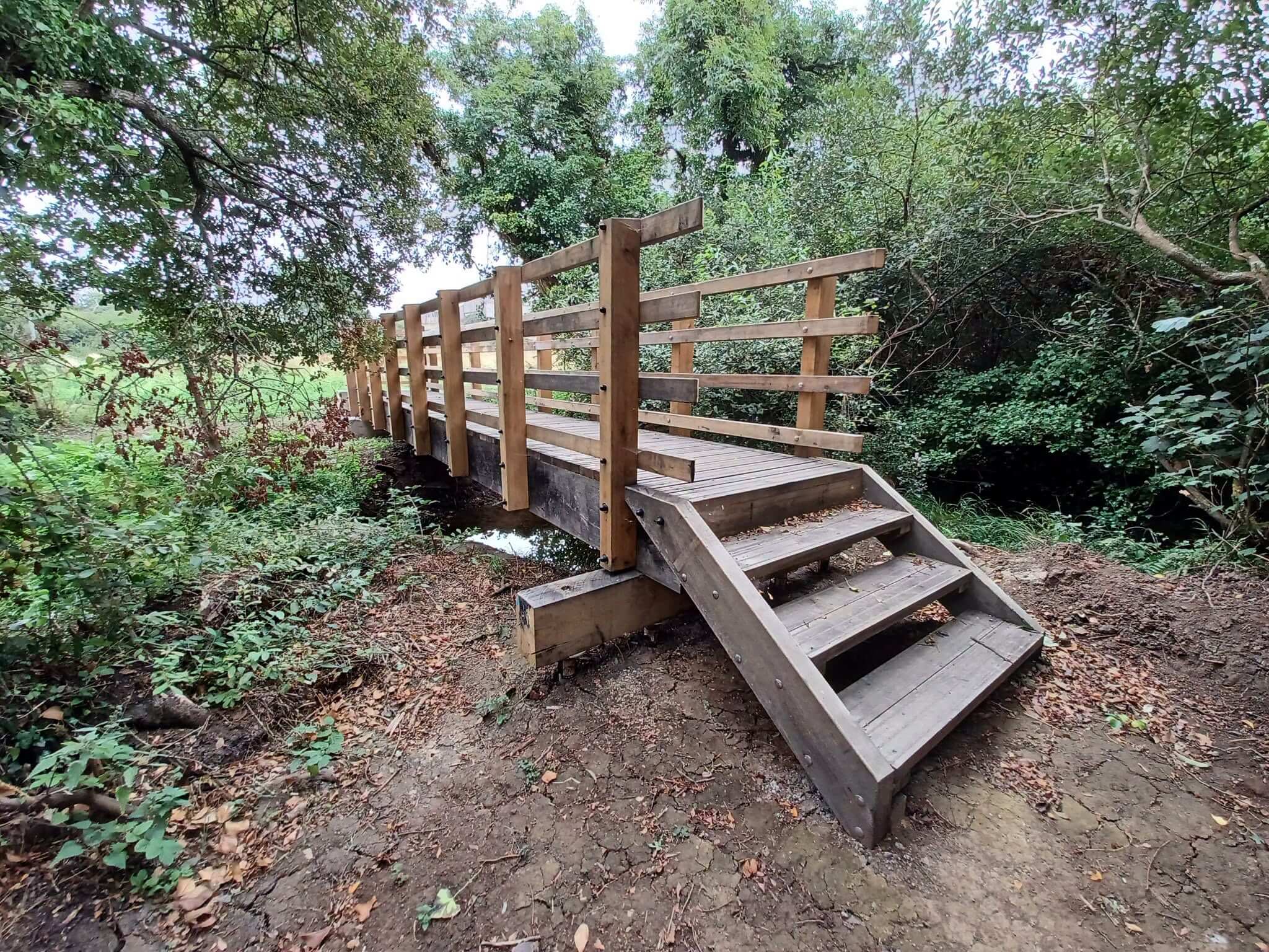 The new timber footbridge and steps at Grade Ruan