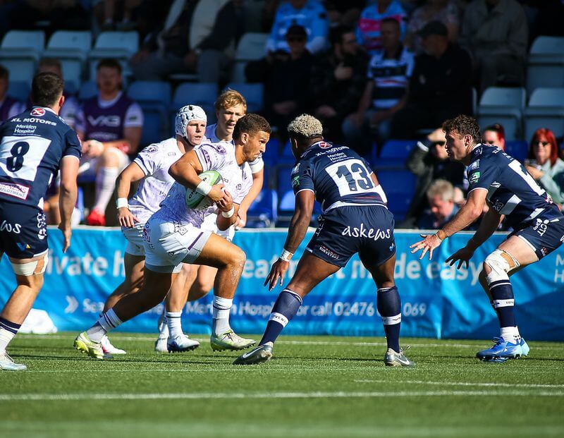 Cornish Pirates centre Harry Ascherl carrying the ball against Coventry