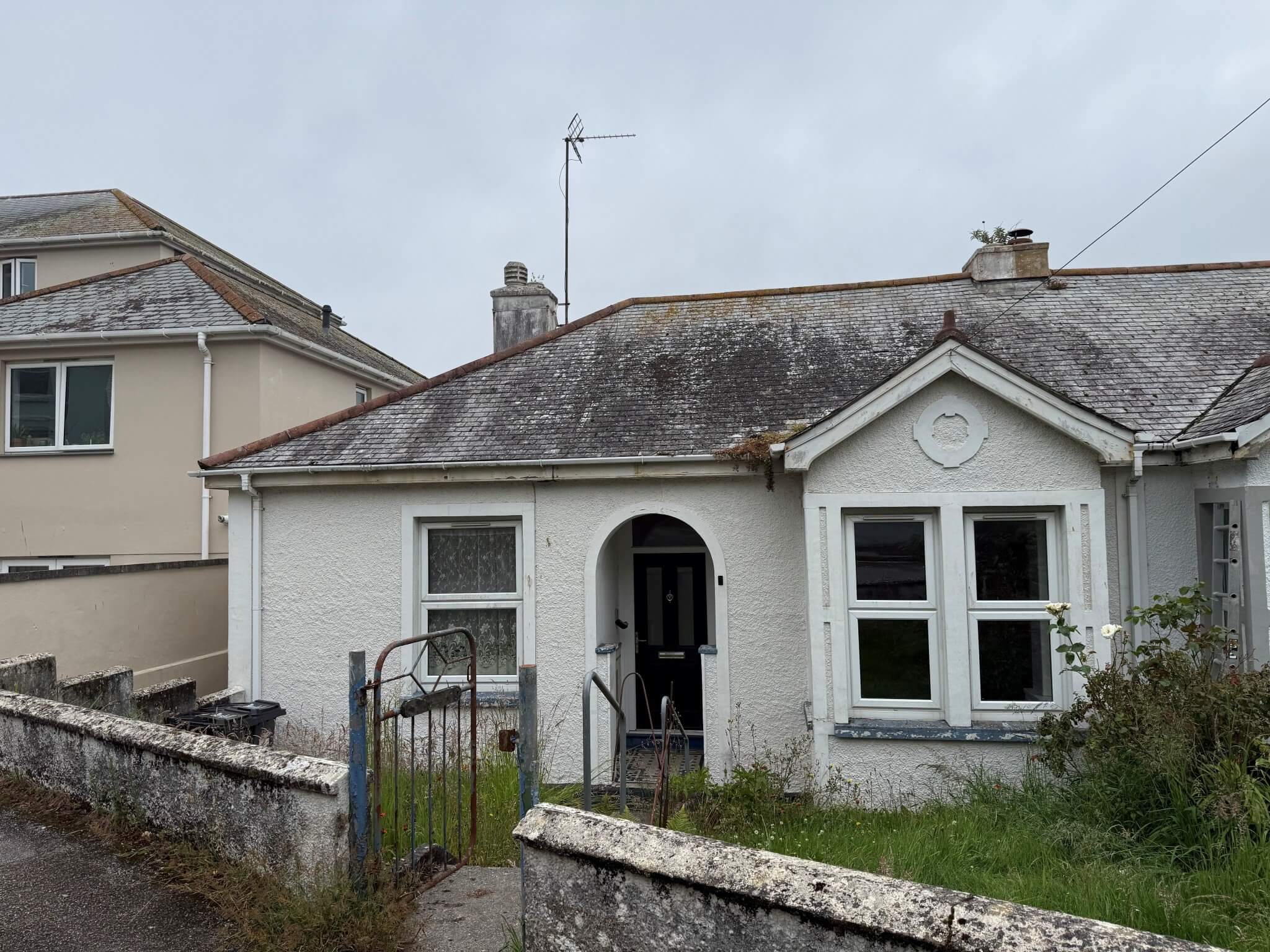 Gra Pat bungalow in Windsor Terrace, Falmouth