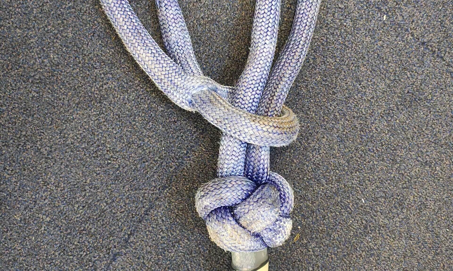 Blue soft shackle used by St Mary's RNLI to join tow lines