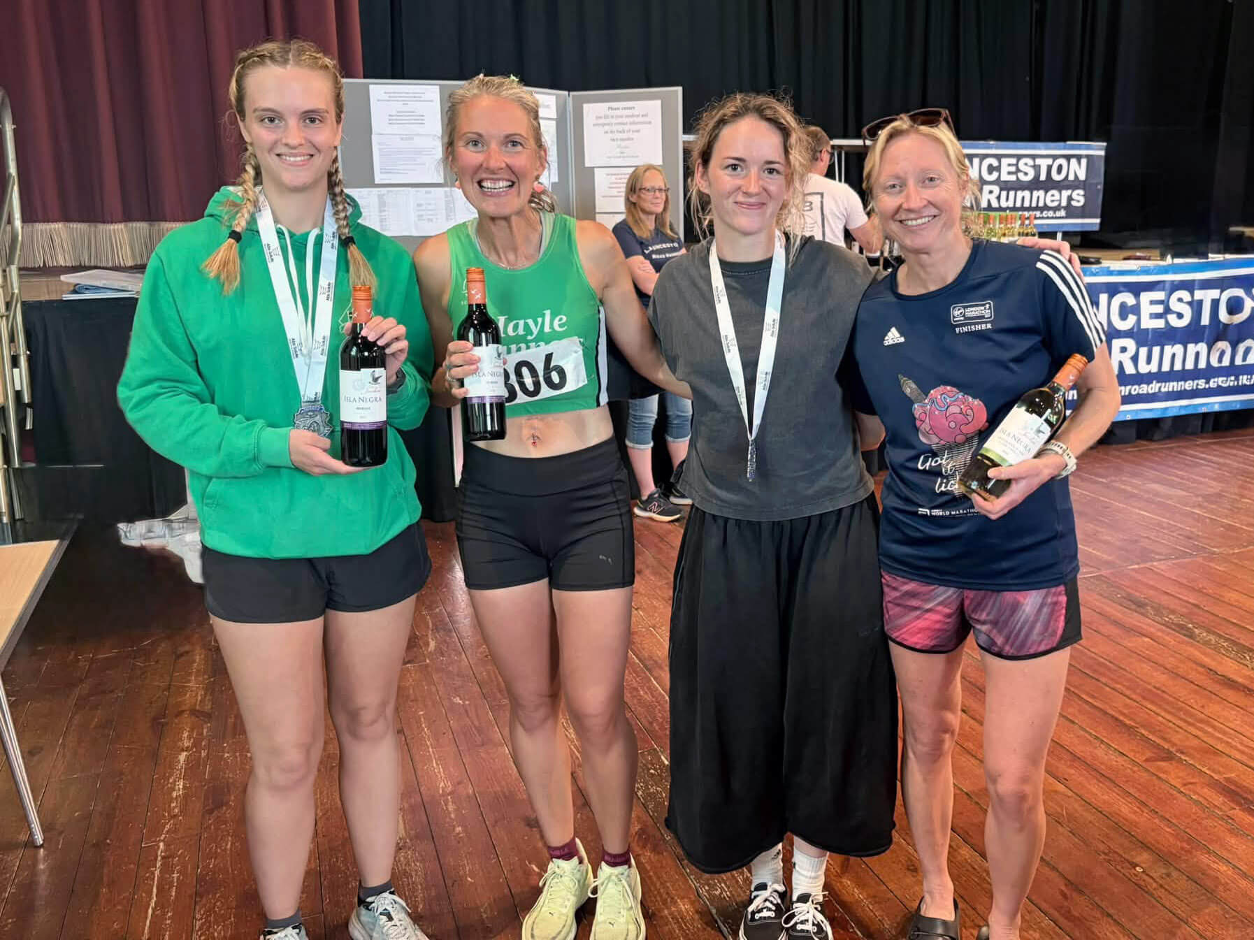 Hayle Runners' ladies' team at Treggy 7