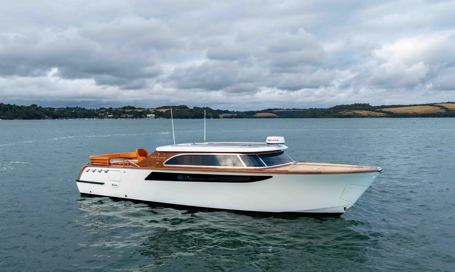 The 9.8m Limousine Tender by Cockwells for Four Seasons Yachts