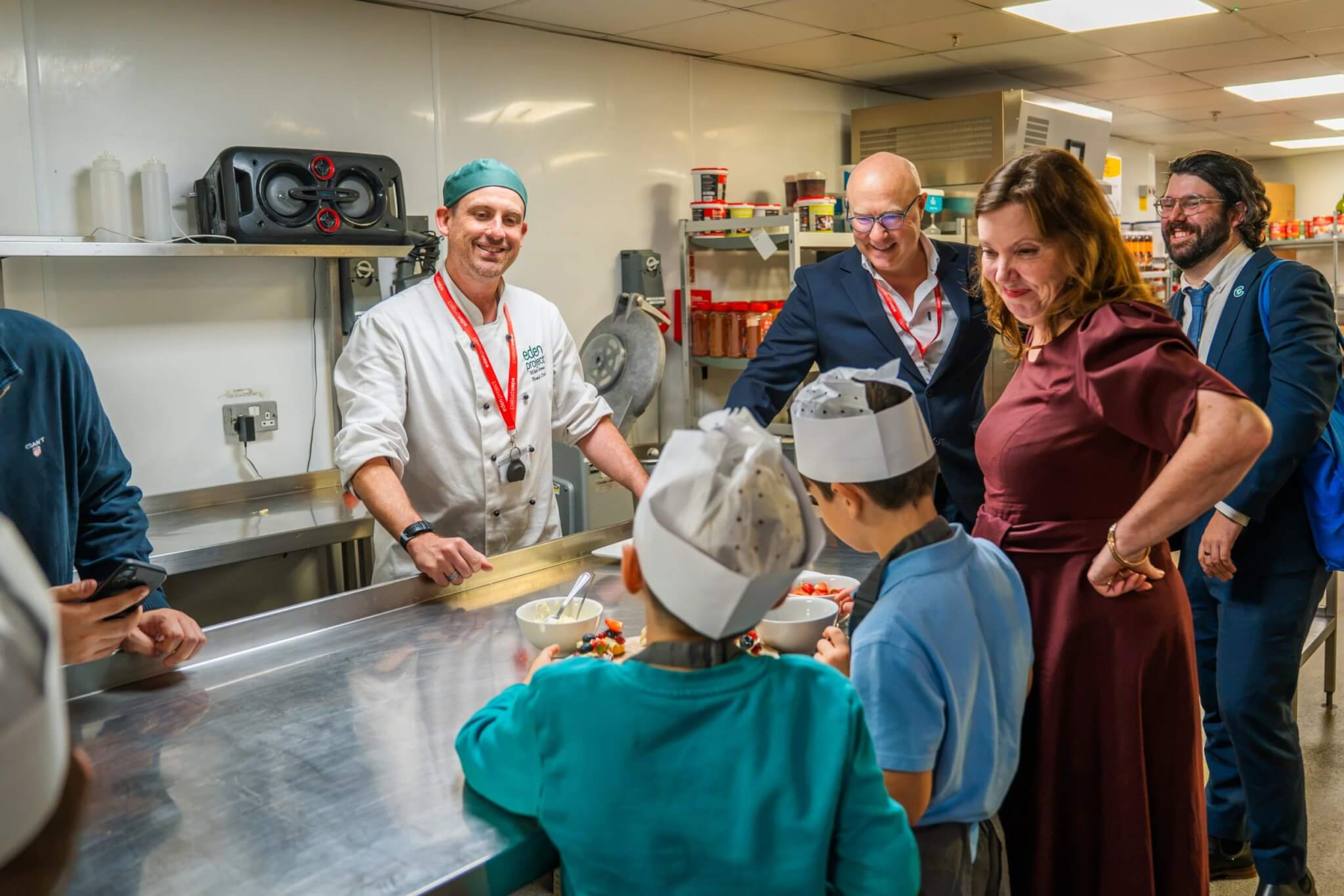 Pupils in the Biome Kitchen