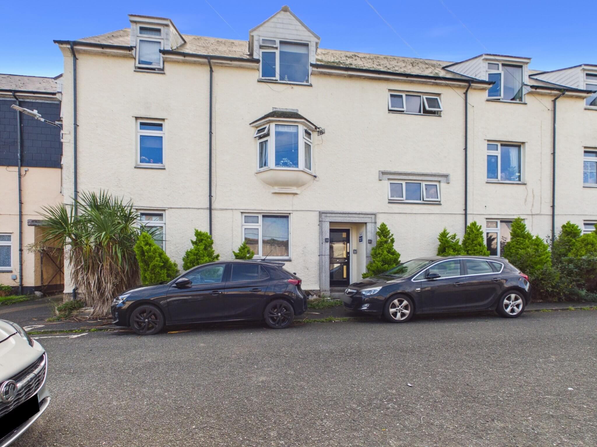 4 Navy Inn Court, Newlyn, TR18 5PA