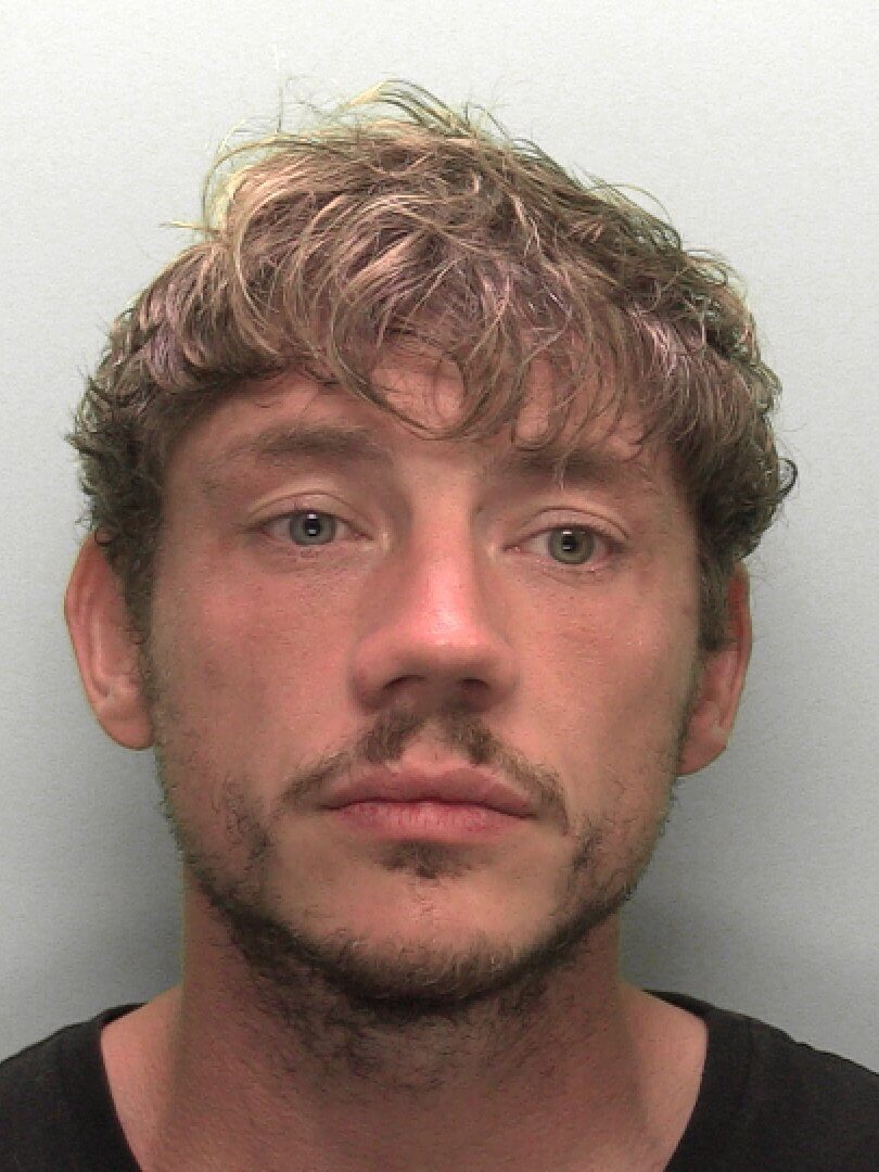 Police custody image of Darren Welsby