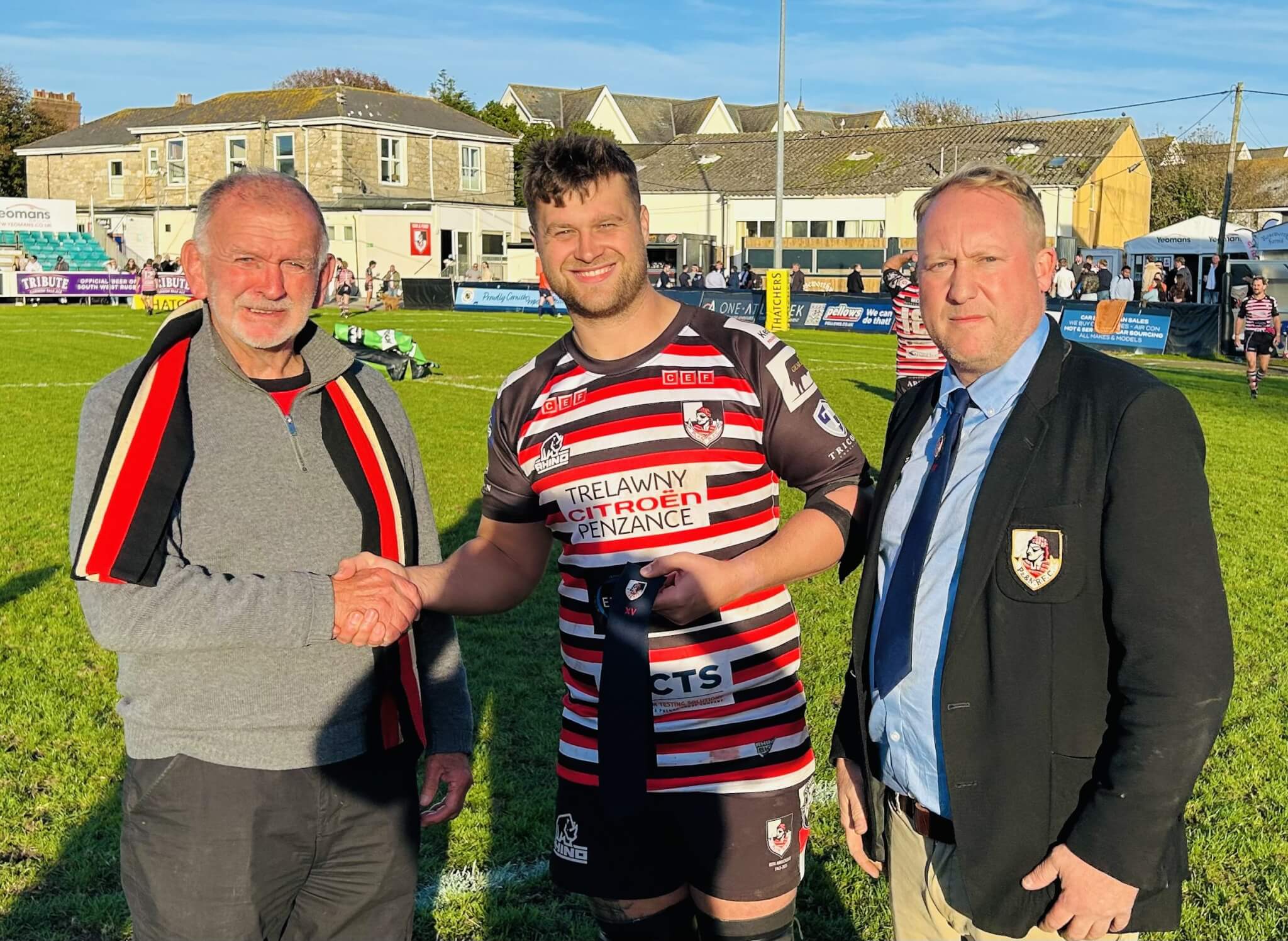 Nick Nowell receiving his 100 games Merit Tie at the Mennaye Field
