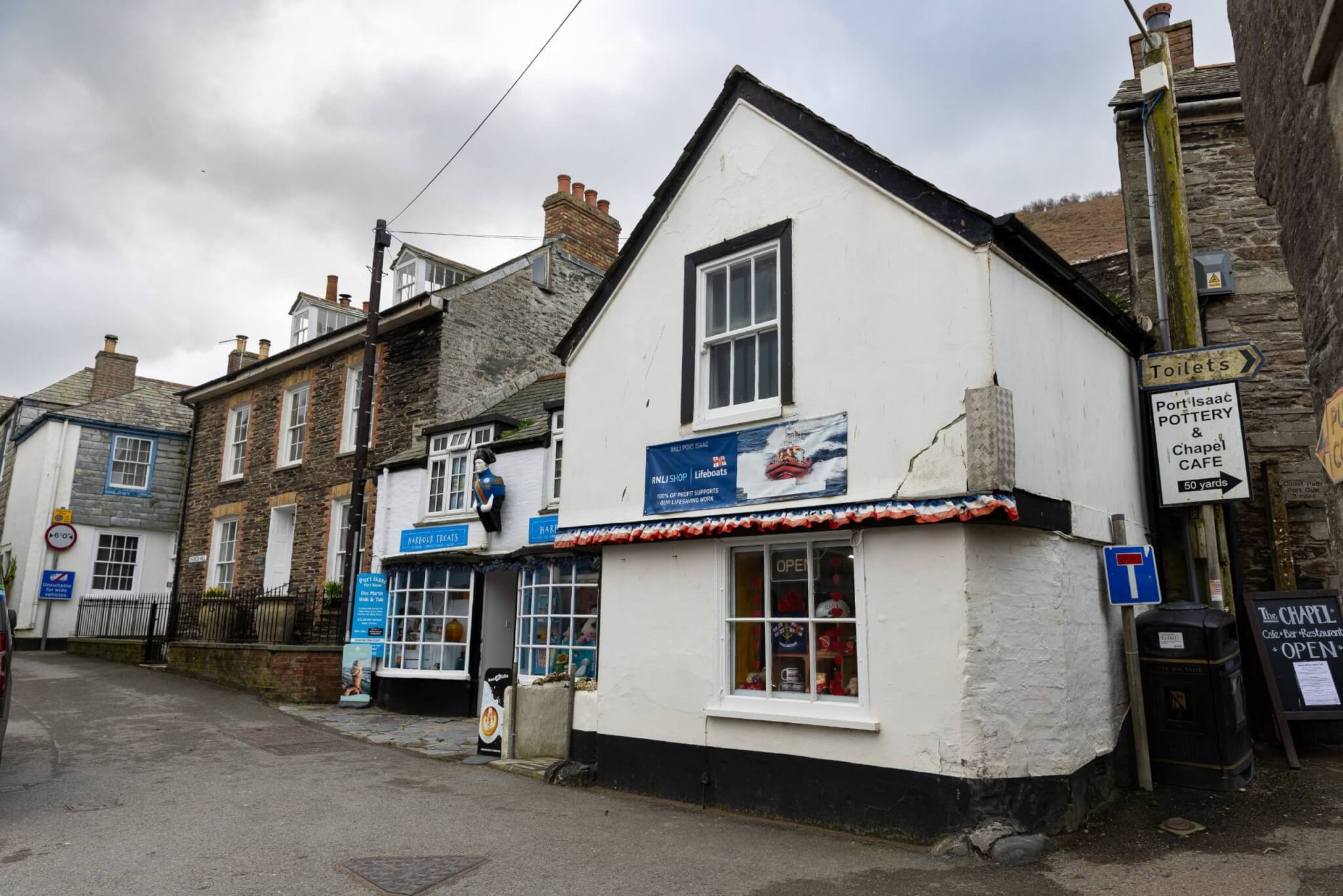 The RNLI shop at Port Isaac